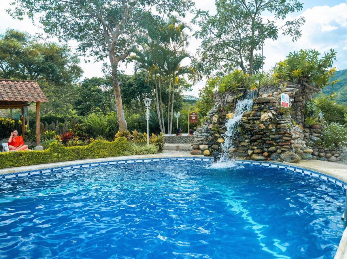 Hosteria Paraiso Vilcabamba Exteriör bild